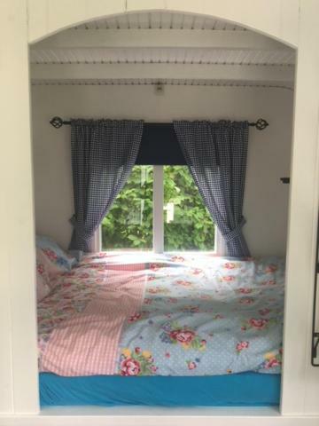 Shepherds Hut Оостворне Екстериор снимка